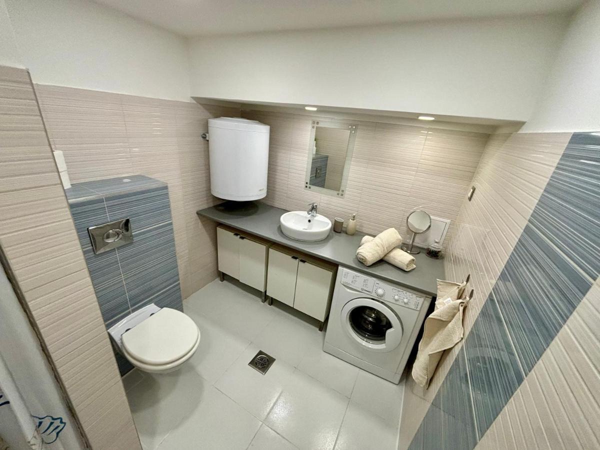 Palatoni Flat In Budapest City Center Apartment Exterior photo